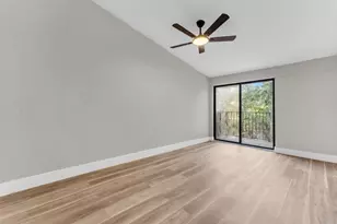 4281 NW 76th Ave, Davie, FL 33328 - Photo 12