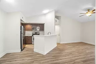 12730 Vista Isles Dr, Sunrise, FL 33325 - Photo 8