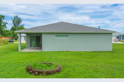 718 NE Perch Lane, Port Saint Lucie, FL 34983 - Photo 38