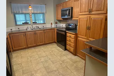 512 Thames Bluff Ridge, Fort Pierce, FL 34982 - Photo 8