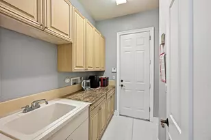 10340 Trianon Pl, Wellington, FL 33449 - Photo 12