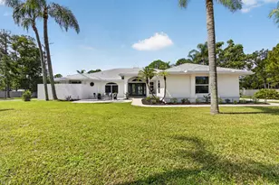 13350 157th Ct N, Jupiter, FL 33478 - Photo 2