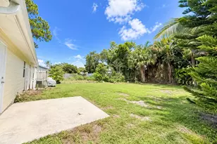 3438 SE Iris St, Stuart, FL 34997 - Photo 16