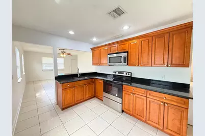 3438 SE Iris Street, Stuart, FL 34997 - Photo 6