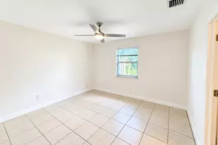 3438 SE Iris St, Stuart, FL 34997 - Photo 10