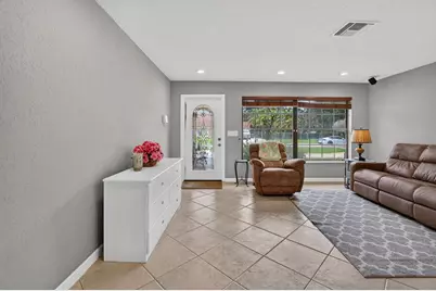 4746 Canal Drive, Lake Worth, FL 33463 - Photo 6