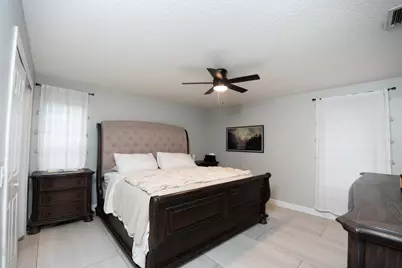 16701 Mead Hill Drive E, The Acreage, FL 33470 - Photo 12