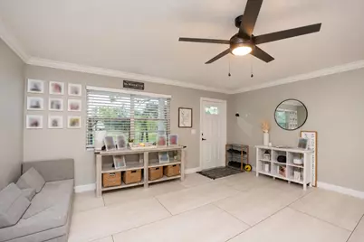 16701 Mead Hill Drive E, The Acreage, FL 33470 - Photo 8