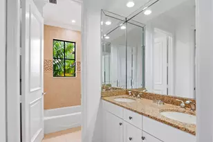 260 NE Wavecrest Ct, Boca Raton, FL 33432 - Photo 40