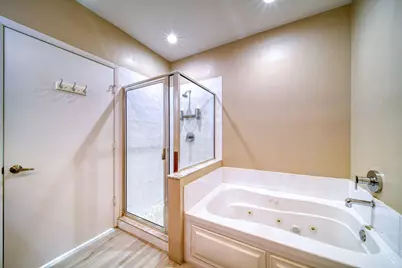 313 NE 2nd Street #603, Fort Lauderdale, FL 33301 - Photo 8
