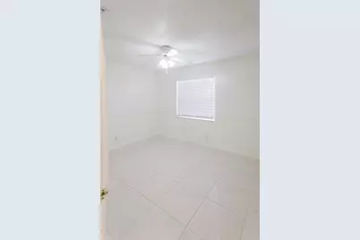 6788 Las Colinas Street, Lake Worth, FL 33463 - Photo 10