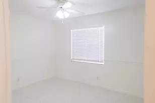 6788 Las Colinas St, Lake Worth, FL 33463 - Photo 10