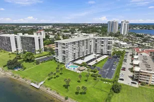 336 Golfview Rd, North Palm Beach, FL 33408 - Photo 38