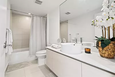 4250 Biscayne Boulevard #402, Miami, FL 33137 - Photo 10