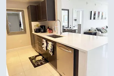 550 Okeechobee Boulevard #1008, West Palm Beach, FL 33401 - Photo 6