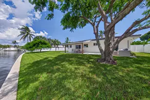 259 SE 4th Ave, Pompano Beach, FL 33060 - Photo 40