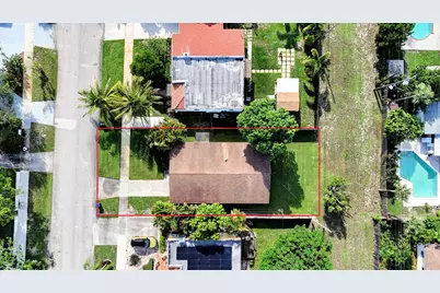 519 Evergreen Drive, Lake Park, FL 33403 - Photo 20