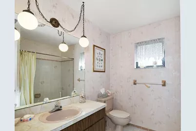 519 Evergreen Drive, Lake Park, FL 33403 - Photo 14