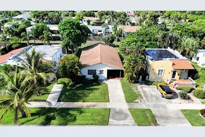 519 Evergreen Drive, Lake Park, FL 33403 - Photo 2