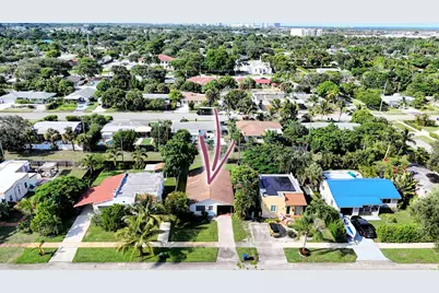 519 Evergreen Drive, Lake Park, FL 33403 - Photo 18