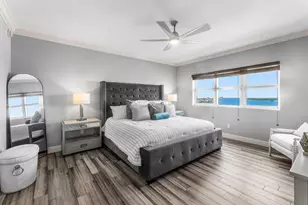 2650 Lake Shore Dr, Riviera Beach, FL 33404 - Photo 12