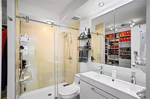 2900 NE 30th St, Fort Lauderdale, FL 33306 - Photo 6