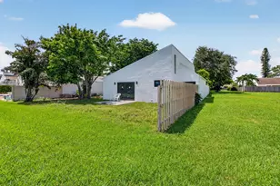 905 NW 21st Way, Delray Beach, FL 33445 - Photo 58