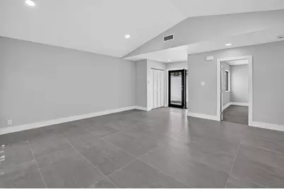 905 NW 21st Way, Delray Beach, FL 33445 - Photo 20