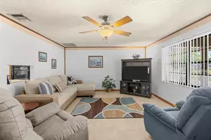 351 Baysinger Ave, Fort Pierce, FL 34982 - Photo 14