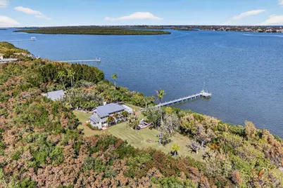 1935 Quay Dock Road, Vero Beach, FL 32967 - Photo 2