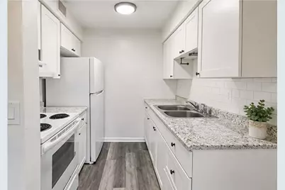 1401 NE 17th Court #Unit 112, Fort Lauderdale, FL 33305 - Photo 4