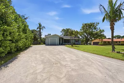 1710 SW Wildcat Trail, Stuart, FL 34997 - Photo 2
