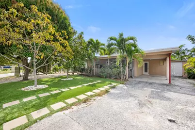 4344 Kent Avenue, Lake Worth, FL 33461 - Photo 2