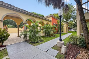 8290 Lake Dr, Doral, FL 33166 - Photo 42