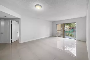 8290 Lake Dr, Doral, FL 33166 - Photo 4