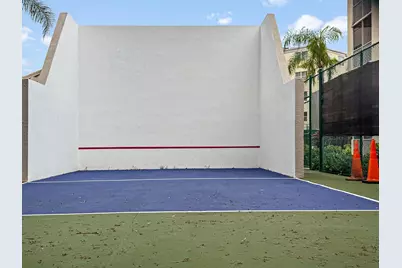 8290 Lake Drive #250, Doral, FL 33166 - Photo 34