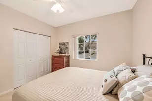2327 Windjammer Way, West Palm Beach, FL 33411 - Photo 32