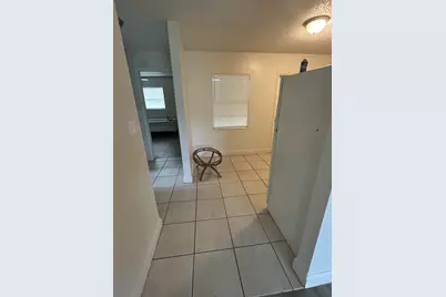 506 Holly Avenue #A/B, Fort Pierce, FL 34982 - Photo 2