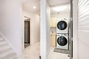 411 Hendricks Isle, Fort Lauderdale, FL 33301 - Photo 30