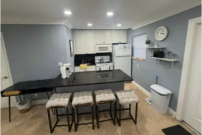 733 SW 13th Avenue #3, Fort Lauderdale, FL 33312 - Photo 2