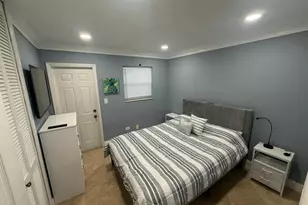 733 SW 13th Ave, Fort Lauderdale, FL 33312 - Photo 16