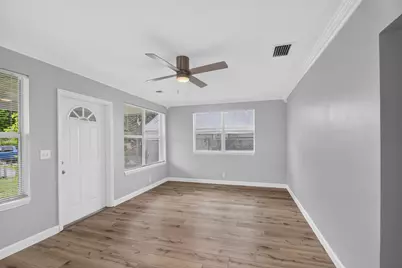 504 N E Street, Lake Worth Beach, FL 33460 - Photo 12