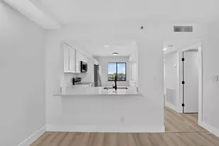 6866 Huntington Ln, Delray Beach, FL 33446 - Photo 10