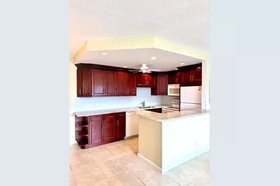 4104 Cambridge E #4104, Deerfield Beach, FL 33442 - Photo 6