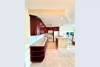 4104 Cambridge E #4104, Deerfield Beach, FL 33442 - Photo 4