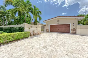 2726 NE 25th Pl, Fort Lauderdale, FL 33305 - Photo 14