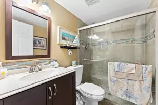 4240 Village Dr, Delray Beach, FL 33445 - Photo 14