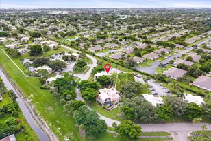 4240 Village Dr, Delray Beach, FL 33445 - Photo 24