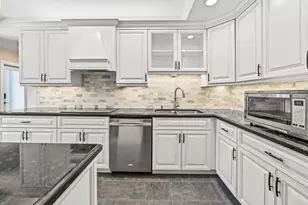 5703 Lago Del Sol Dr, Lake Worth, FL 33449 - Photo 22