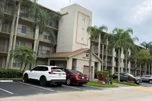 13800 SW 5th Ct SW, Pembroke Pines, FL 33027 - Photo 16